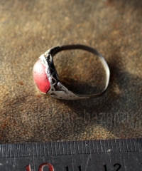 Старинный османский перстень с красным стеклом. Османская Империя, 19-20 вв.