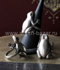 Кольцо в виде лягушки