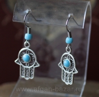 Серьги в виде традиционного ближневосточного амулета "Хамса" или "Рука Фатимы" Серьги в виде традиционного ближневосточного амулета "Хамса" или "Рука Фатимы"