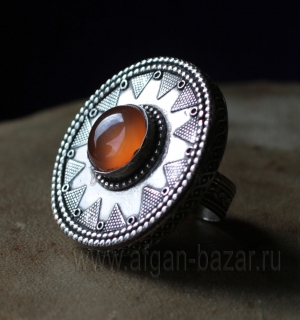 Афганский перстень в казахском стиле с сердоликом