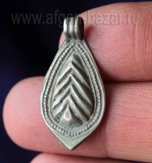 Старая туркменская подвеска "шельпе" или "бадамча"- деталь украшения. Туркмены, 