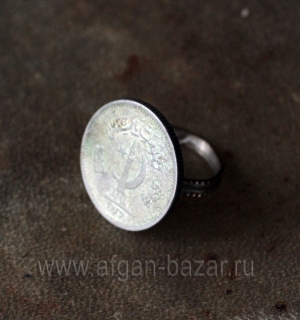 Старое племенное кольцо из пакистанской монеты (Tribal Kuchi Jewelry)