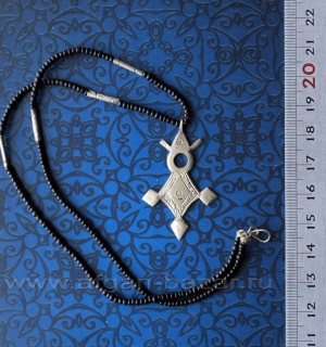 Колье с подвеской в виде туарегского амулета Agades cross. Марокко, современная 