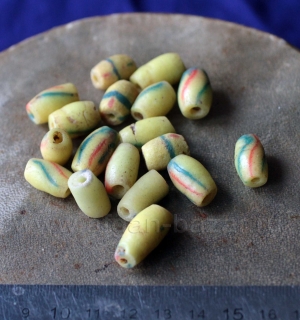 Африканские стеклянные бусины Кробо - African Ghana Krobo Beads. Лот из восемнад