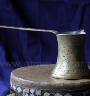 Винтажная турка для кофе. Турецкая республика, середина 20 в. Винтажная турка для кофе. Турецкая республика, середина 20 в.