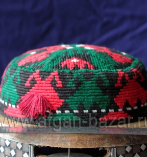 Традиционная афганская хазарейская тюбетейка "Кулох".  Афганистан, народность Ха