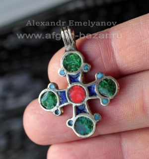 Кулон-крест в византийском стиле по мотивам средневековых украшений с горячей эм