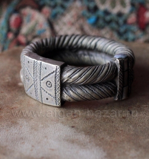 Старый эфиопский браслет на детское или подростковое запястье - коллекционный эк