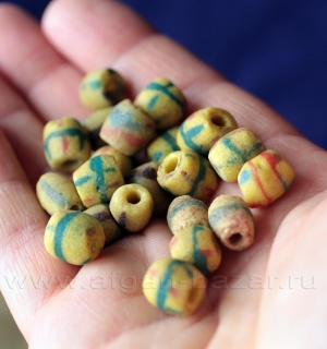 Африканские стеклянные бусины Кробо - African Ghana Krobo Beads. Лот из двадцати