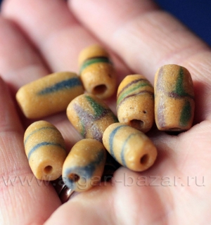 Африканские стеклянные бусины Кробо - African Ghana Krobo Beads. Лот из восьми б