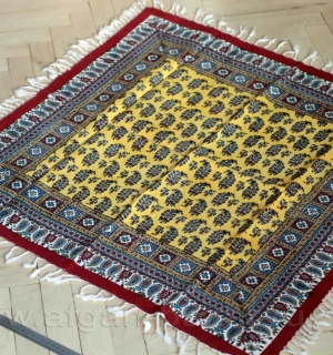 Декоративная салфетка с традиционным иранским набойным орнаментом "Каламкар". Ир