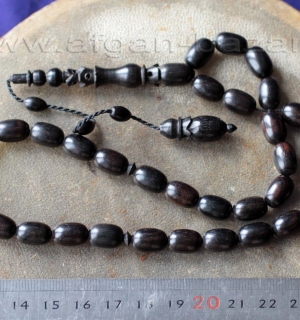 Четки из черного дерева ручной работы Четки из черного дерева ручной работы