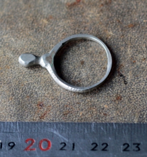 Афганское племенное кольцо необычной формы.  Афганистан или северо-западный Паки