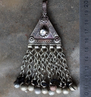 Афганская подвеска, деталь украшения или костюма. Афганистан или Пакистан, племе