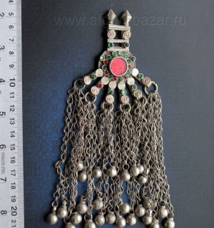 Подвеска-амулет из старой монеты с бубенчиками. Деталь костюма или пояса