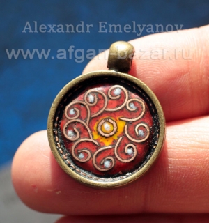 Александр Емельянов. кулон "Солнце". Медь, горячая перегородчатая эмаль
