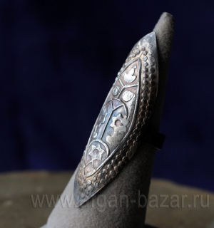 Традиционное мультанское кольцо с утраченной эмалью. Пакистан, Мультан, вторая п