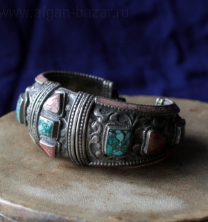 Винтажный непальский браслет в тибетском стиле. Непал, вторая половина 20 в.