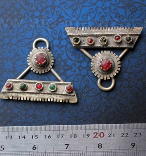 Лот из двух афганских подвесок-амулетов, детали украшения или костюма. Афганиста