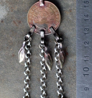 Подвеска из таджикской монеты по мотивам афганских племенных украшений