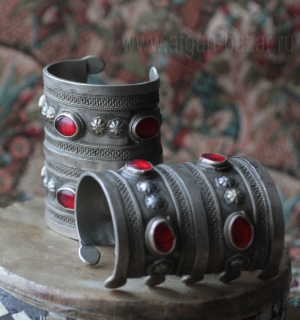 Пара туркменских браслетов традиционной формы "Билезик". Афганистан, туркмены Эр