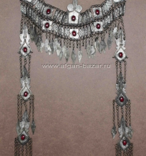 Туркменская налобная повязка с височными подвесками "Сунсуле" и амулетами "Адамл