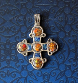 Реплика-реконструкция средневекового византийского креста с горячей эмалью