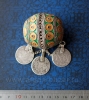 Традиционная марокканская бусина "Тагамут" (Tagamouth) с подвесками - монетами/ 
